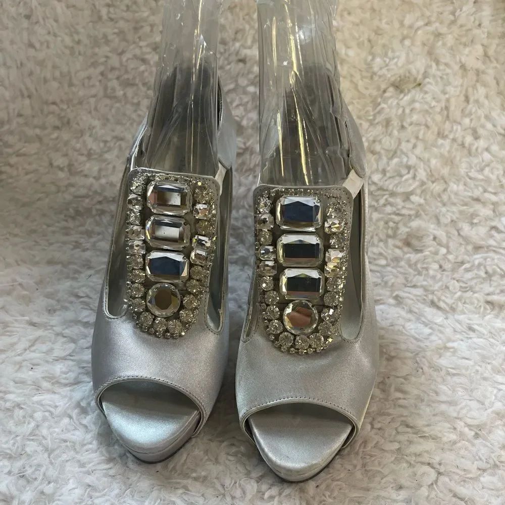 Lauren Jones gray SatinTStrap peep toe platform heels crystal beads accent SZ8.5